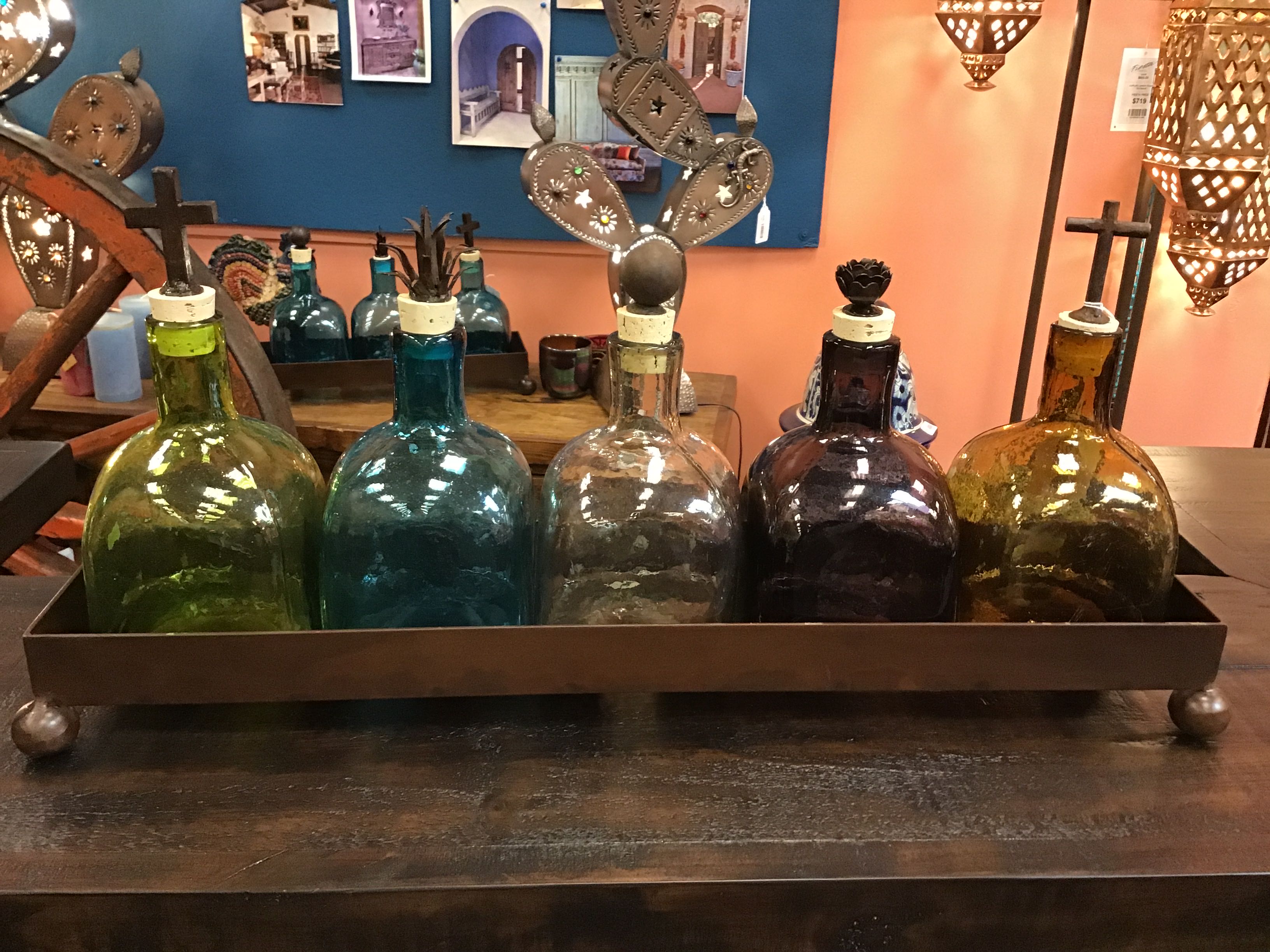 Accessory 5 Tequila Bottles On Base With Topper