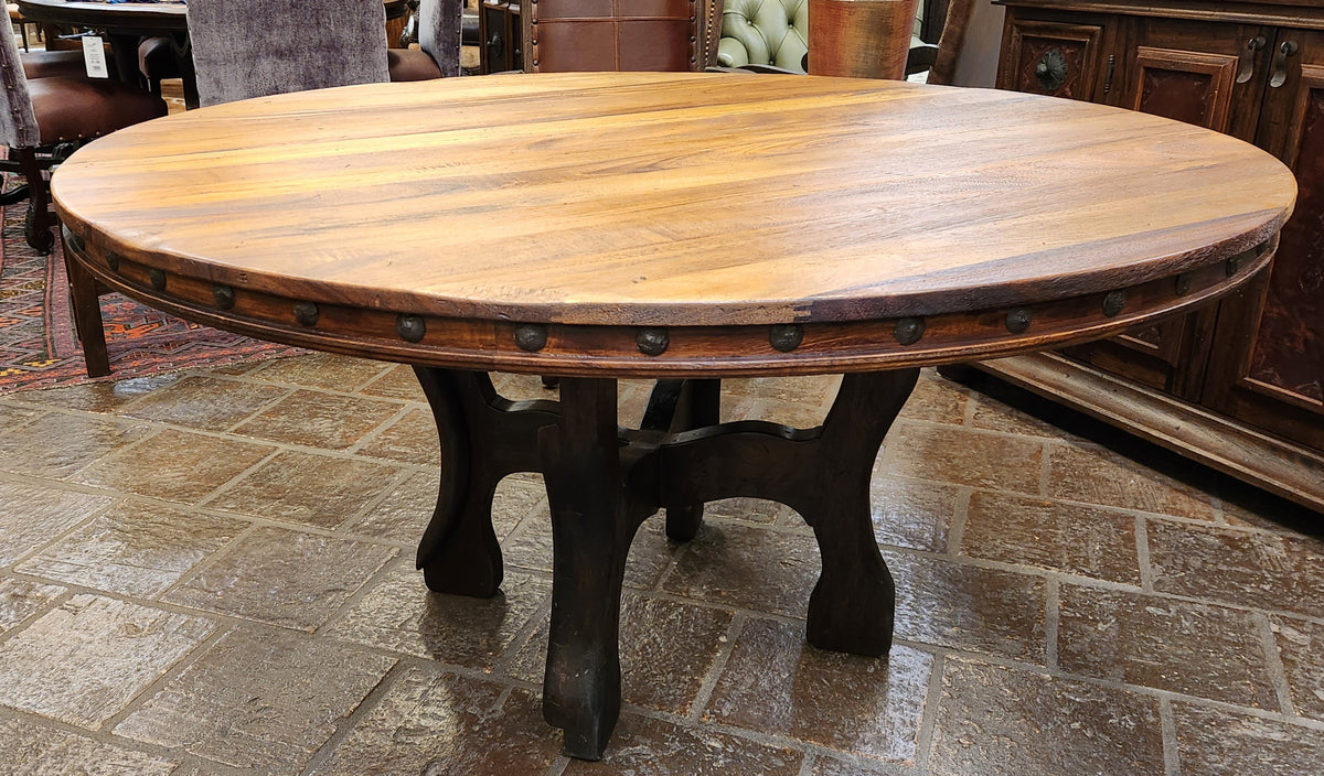 Dining Table Solid wood top/no plank Taurino 60 Dia DD/Nails