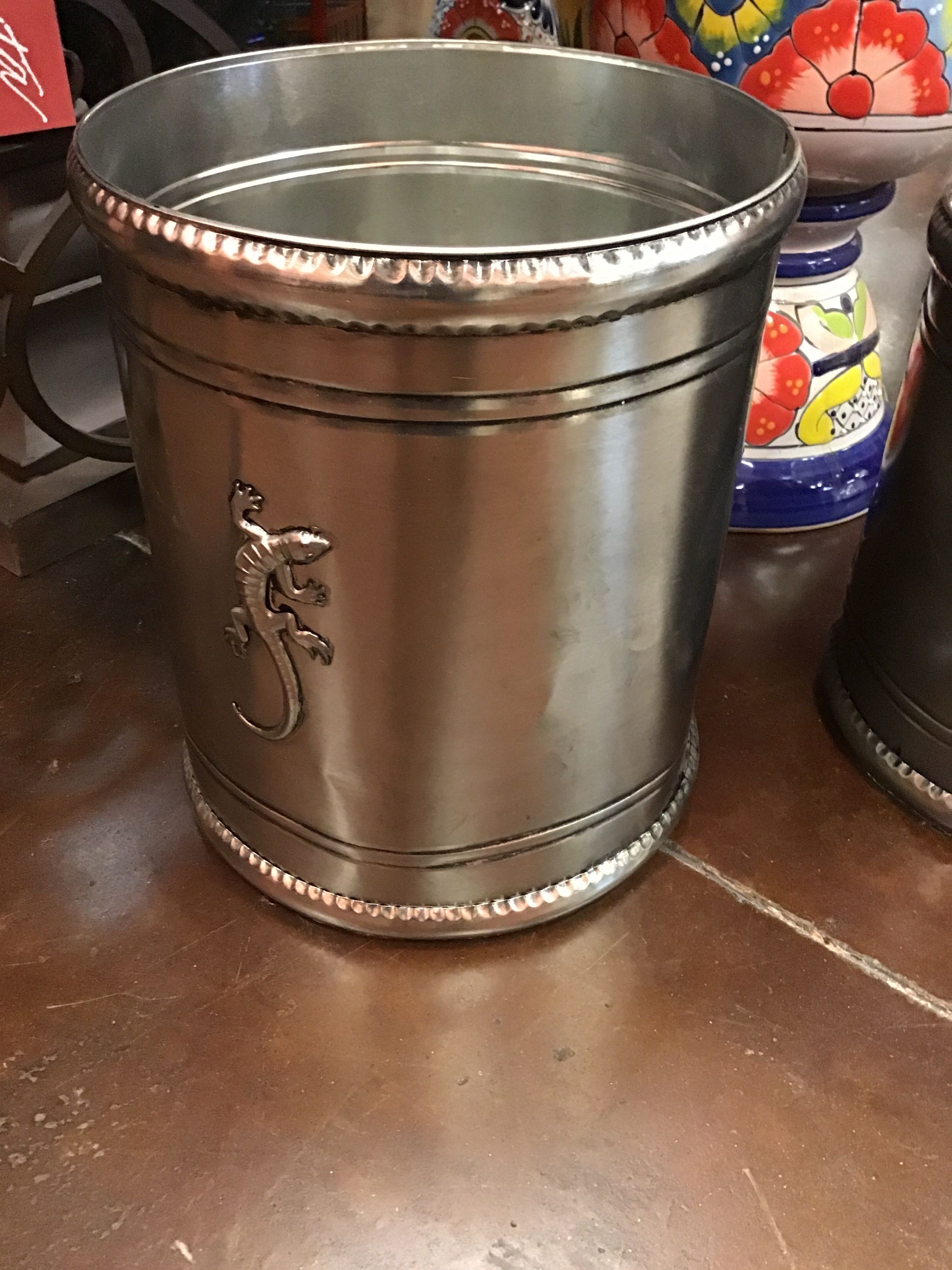 Accessory Tin Waste Basket - Large
