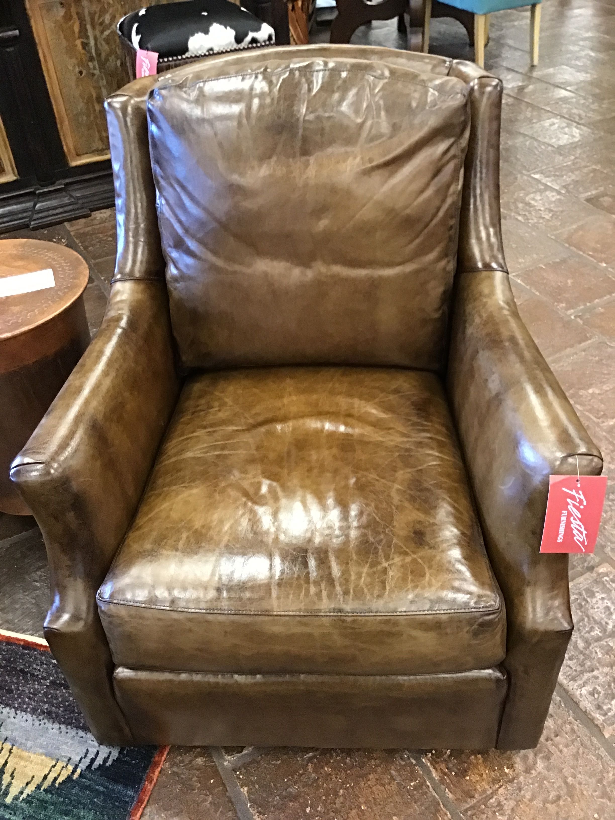Leather Swivel Chair Sauvage S406 Putty