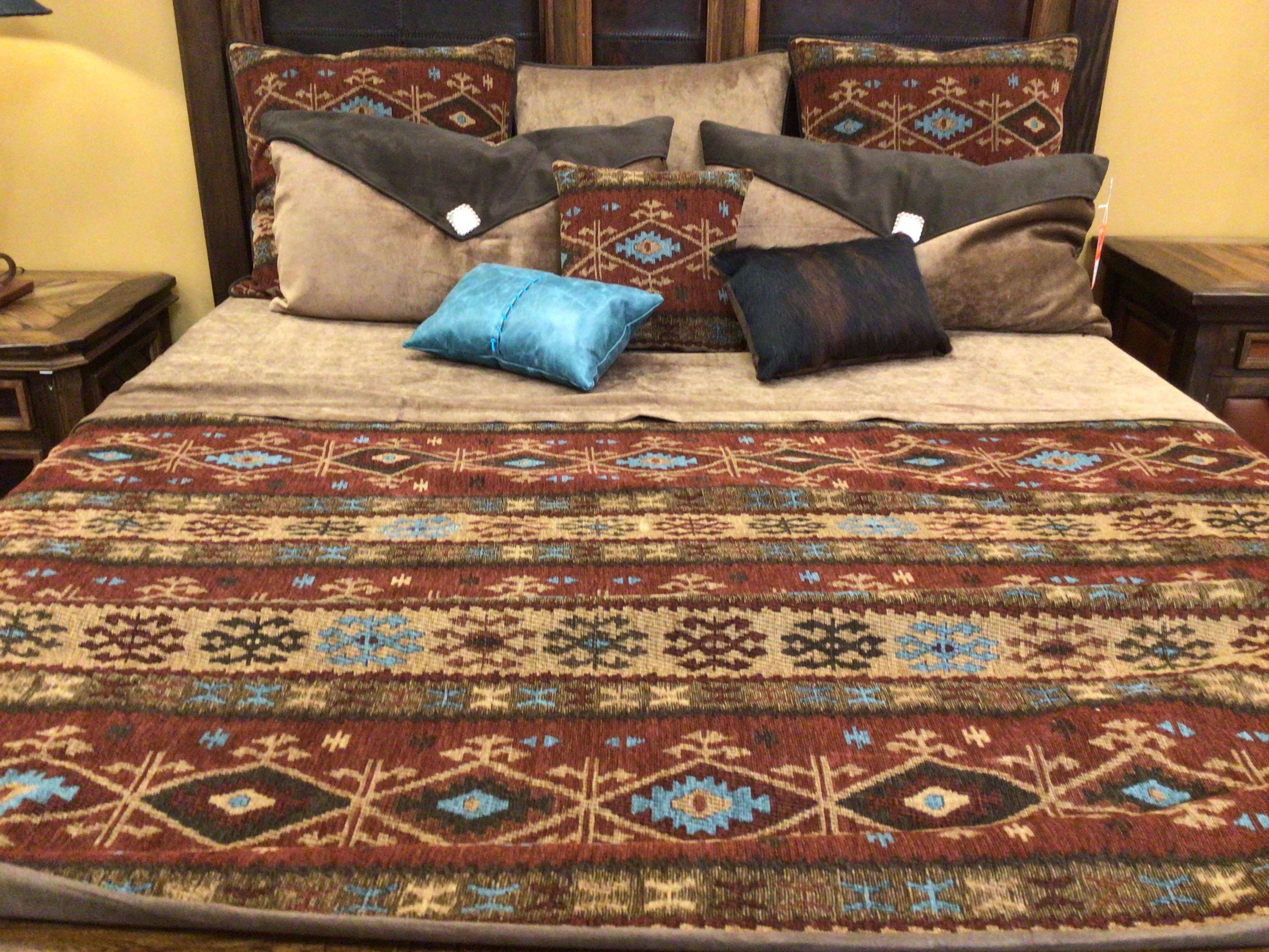 Mountain Sierra Super King Set Duvet Shams & Pillows Super King 114x98" Inserts Included"