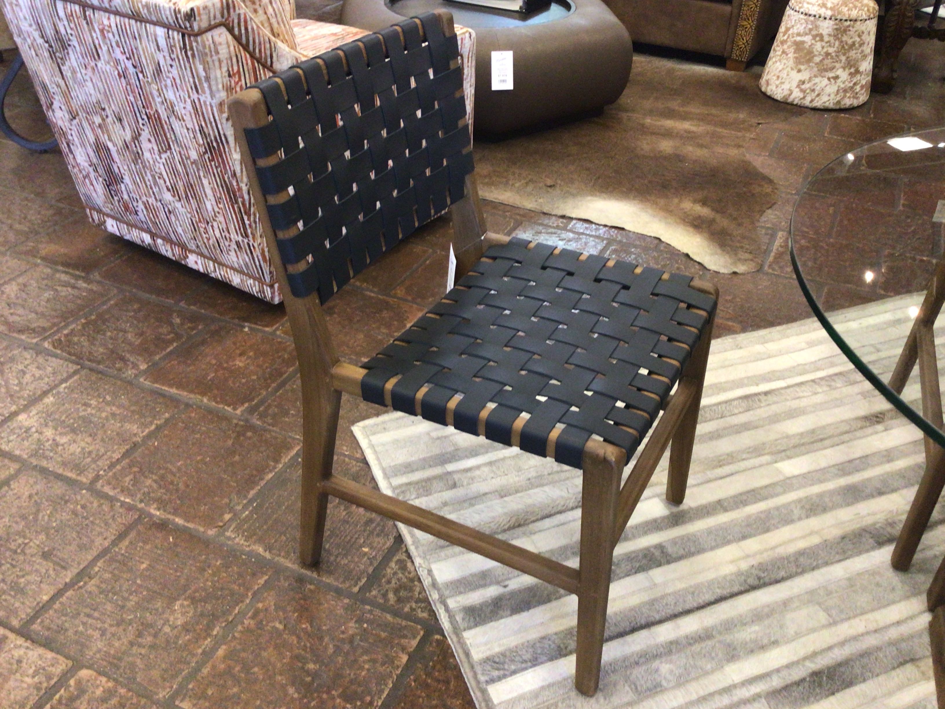 Chair Leather Woven Black 19x19x34