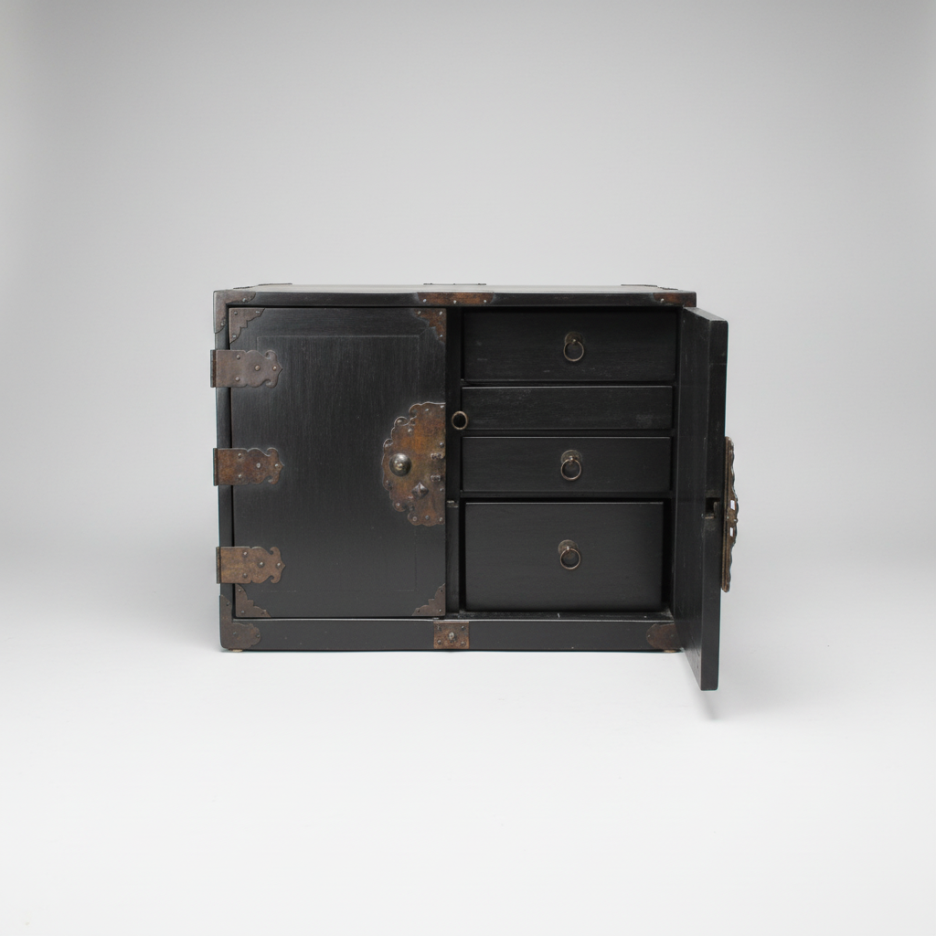 Cabinet Circa 1803-1848