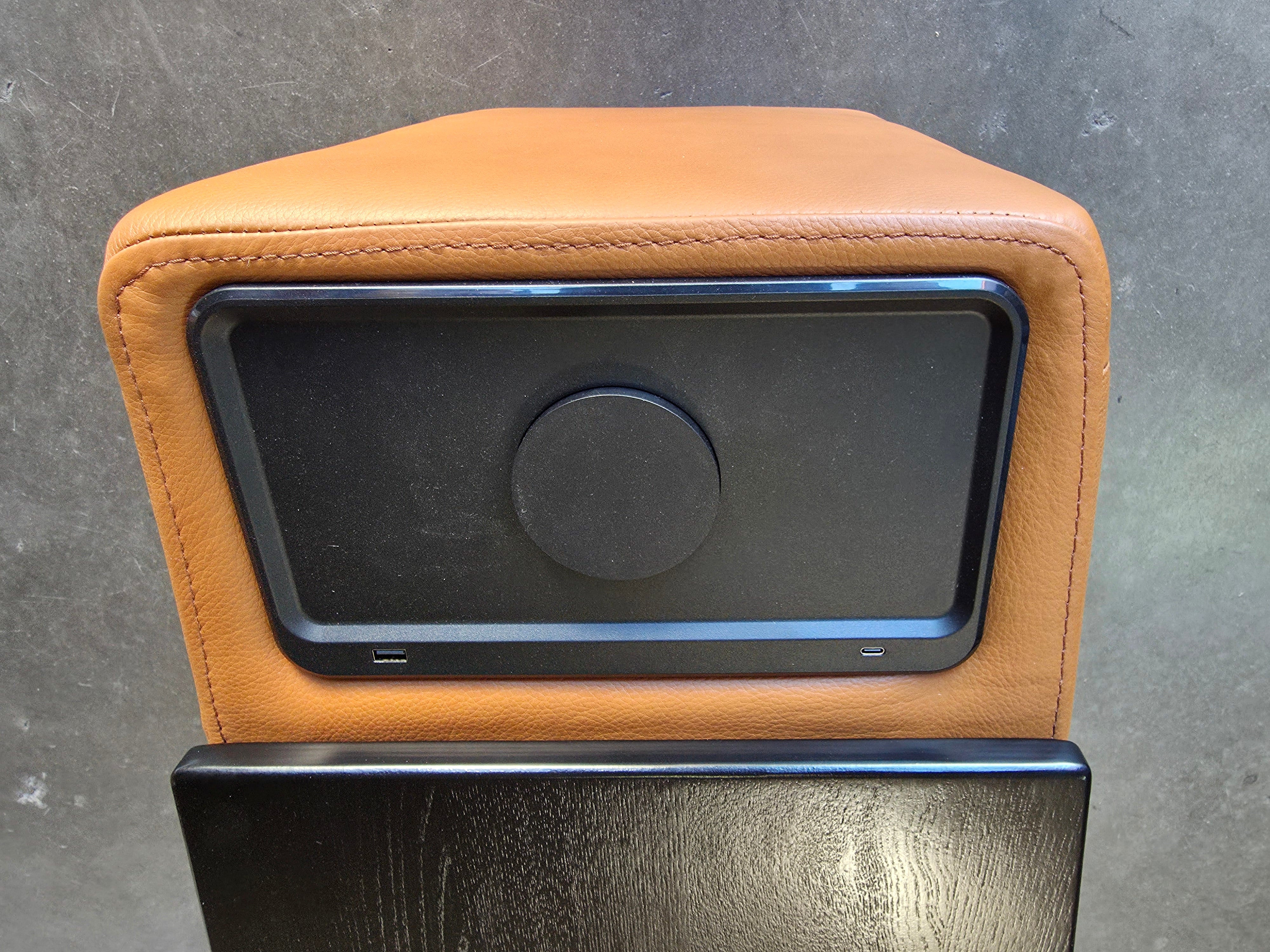 Phoenix Wedge Console with Wireless Charger