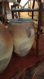 Dordogne stoneware storage pot in soft buff and grey with a single strap handle