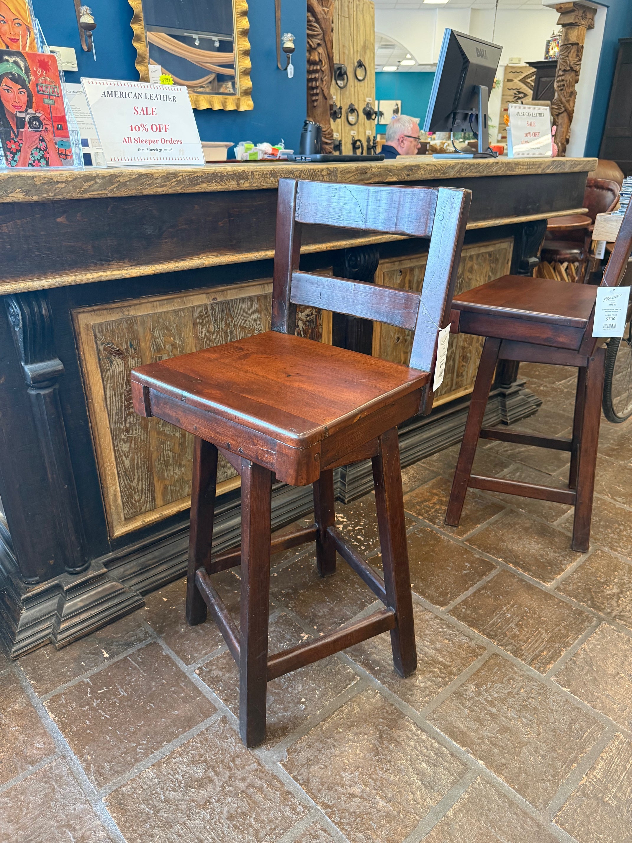 Barstool Swivel Mesquite 18x17x30