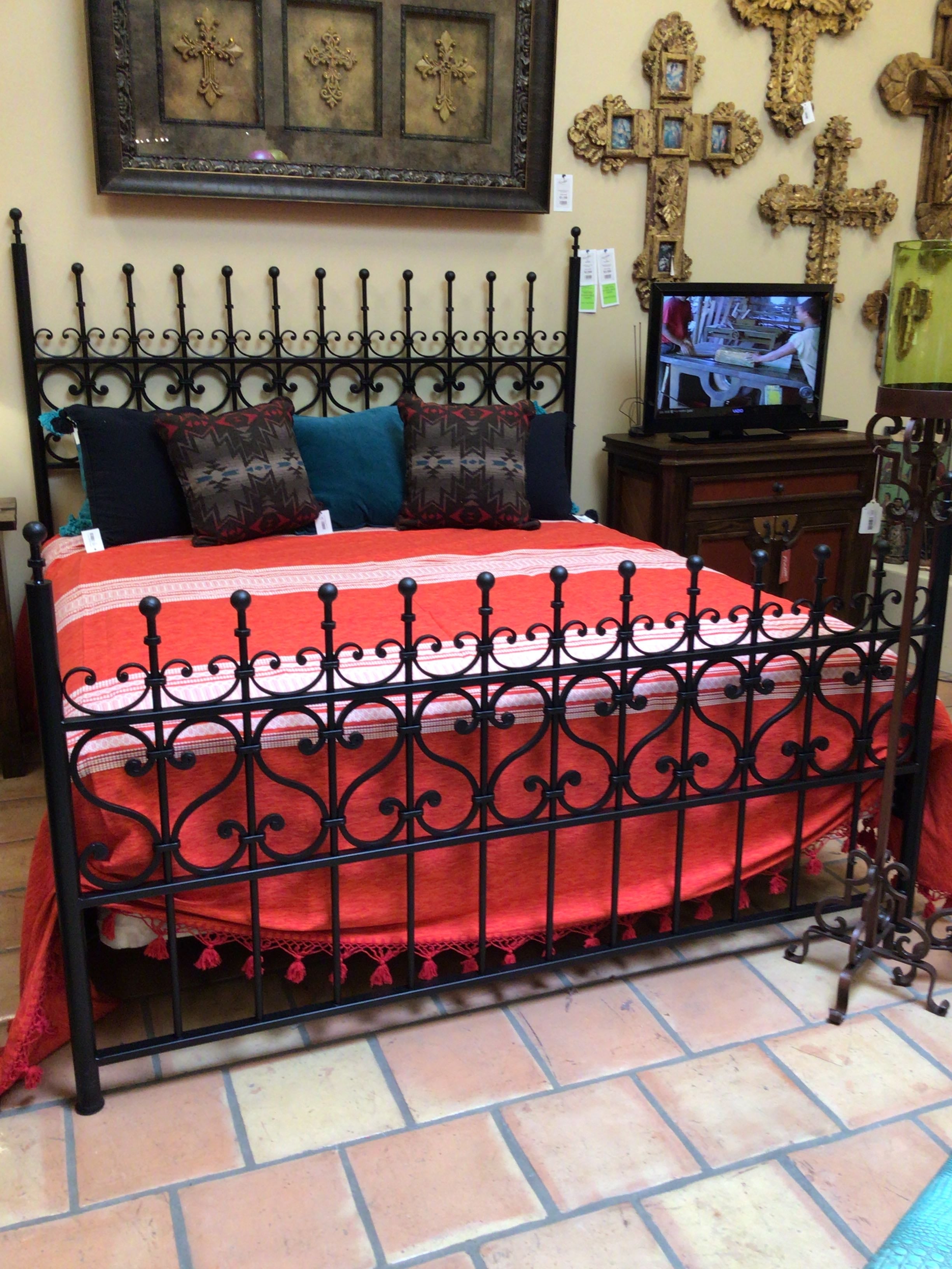Lyon Bed Fiesta Showroom