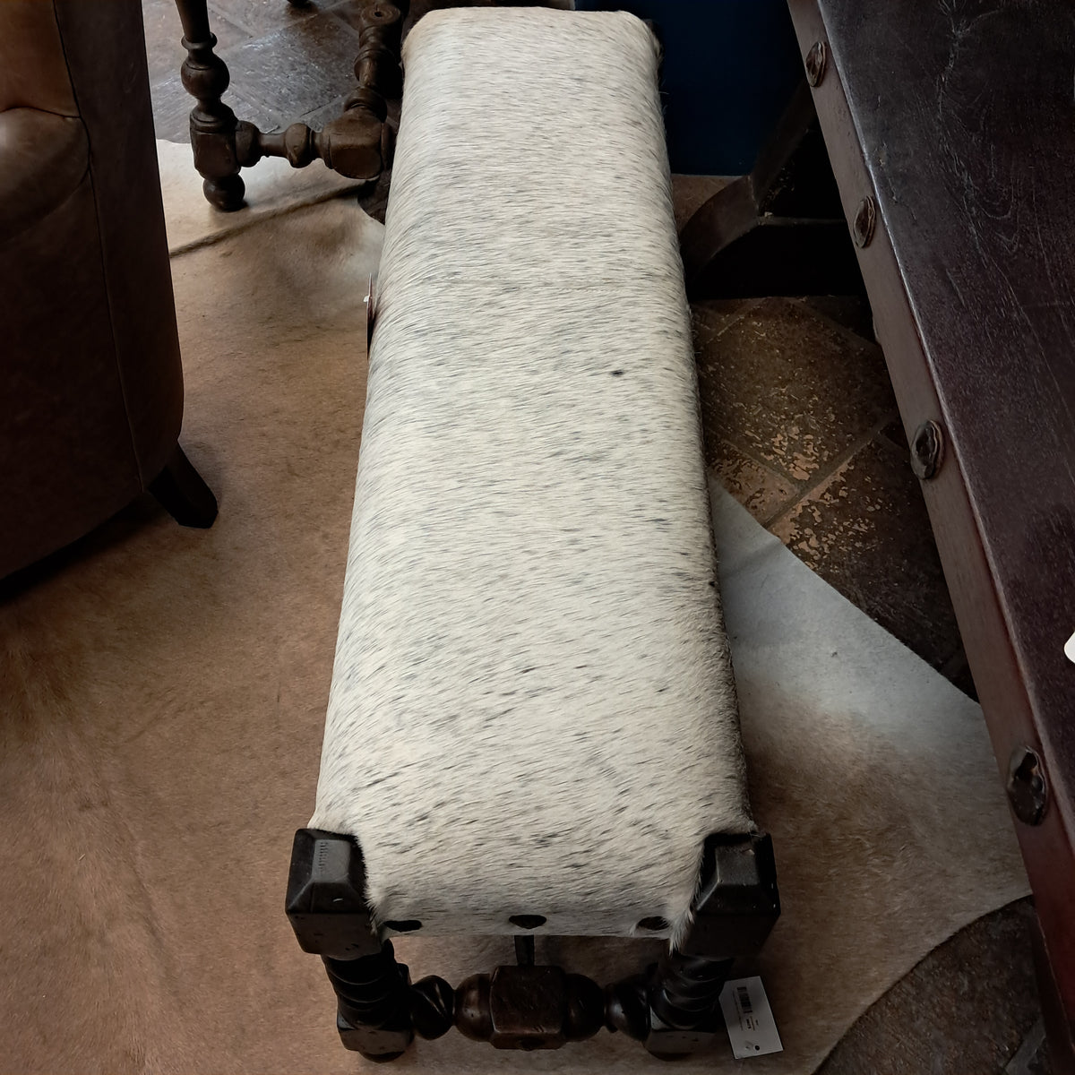 Rafaela Cowhide Bench