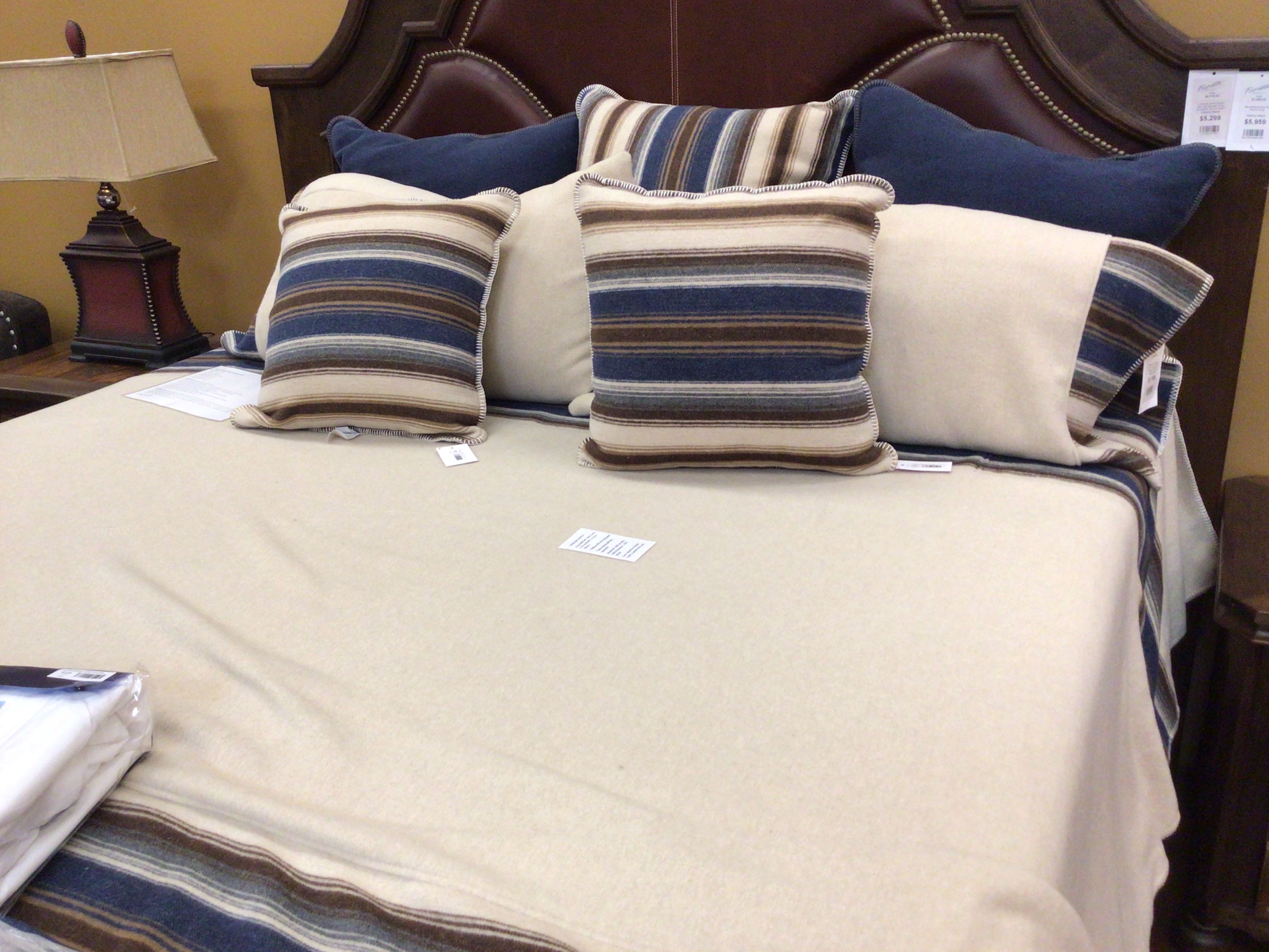 Cadillac Ranch Super King Set Bedspread Shams & Pillows Super King 114x98" Inserts Included"