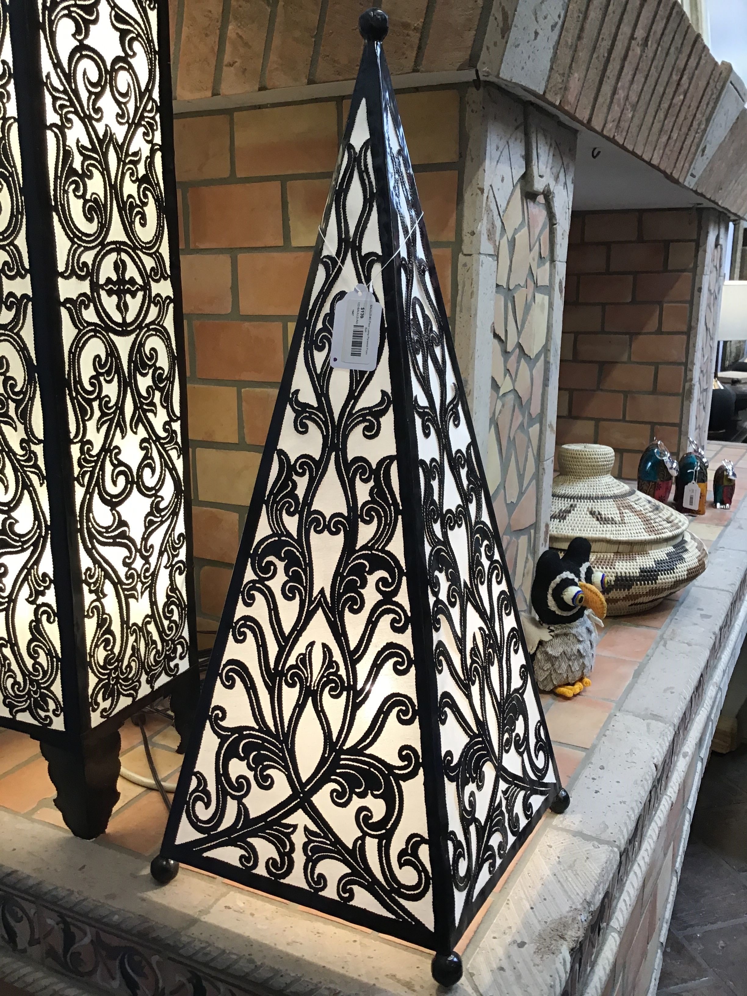Floor Lamp Pyramid From Bali