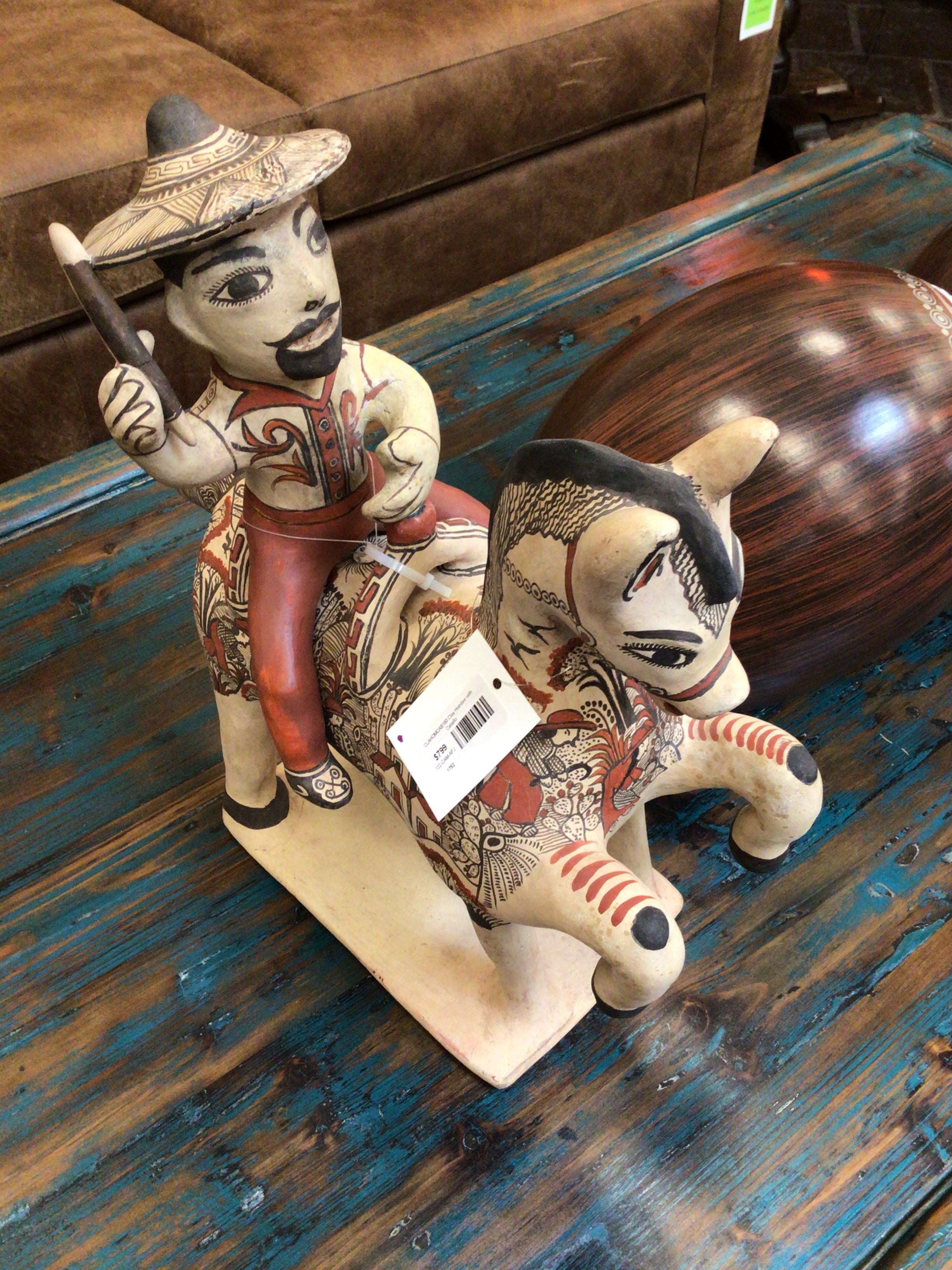 Clay Hombre with Caballo