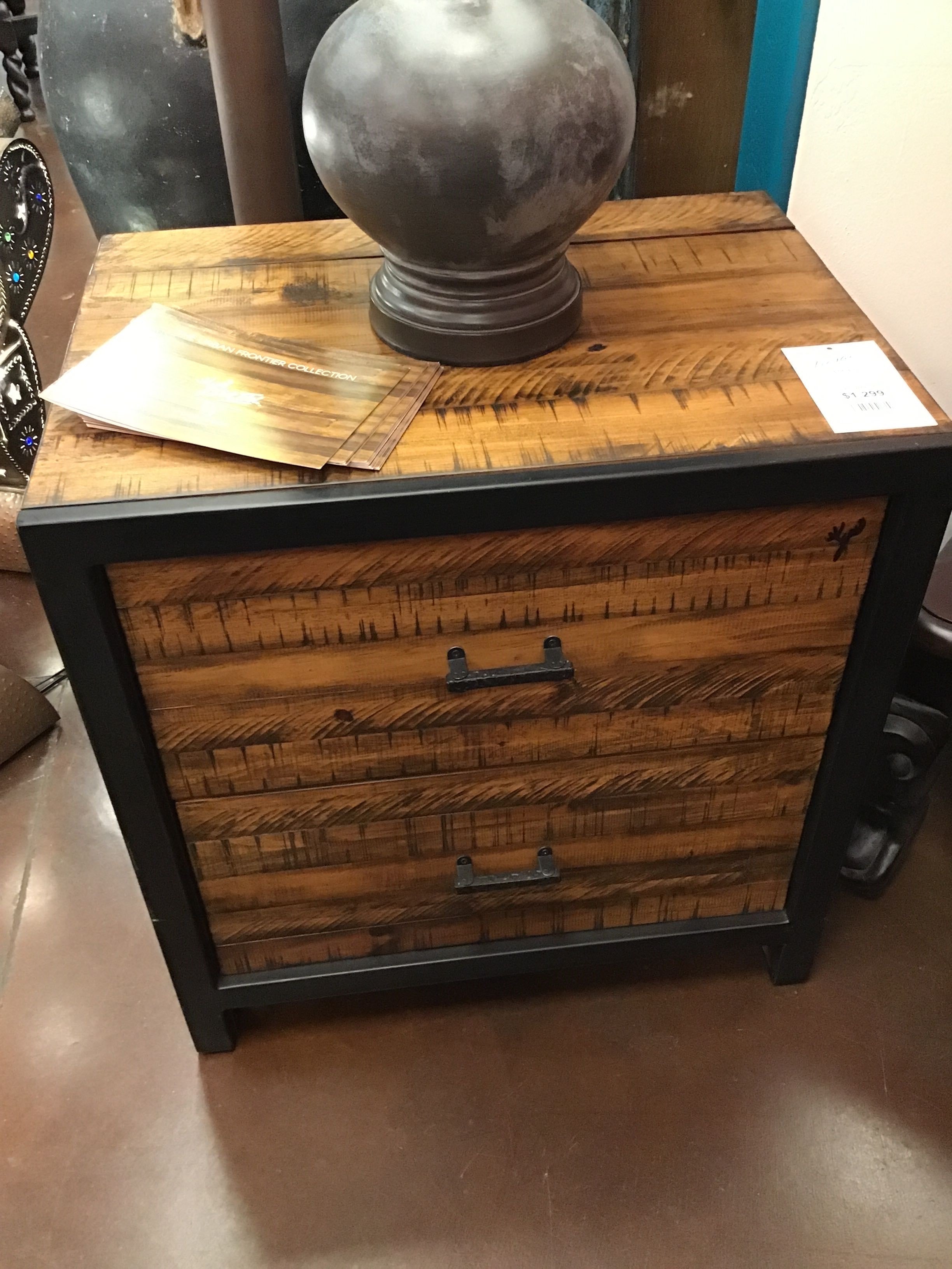 Nightstand Urban Frontier 2 Drawer