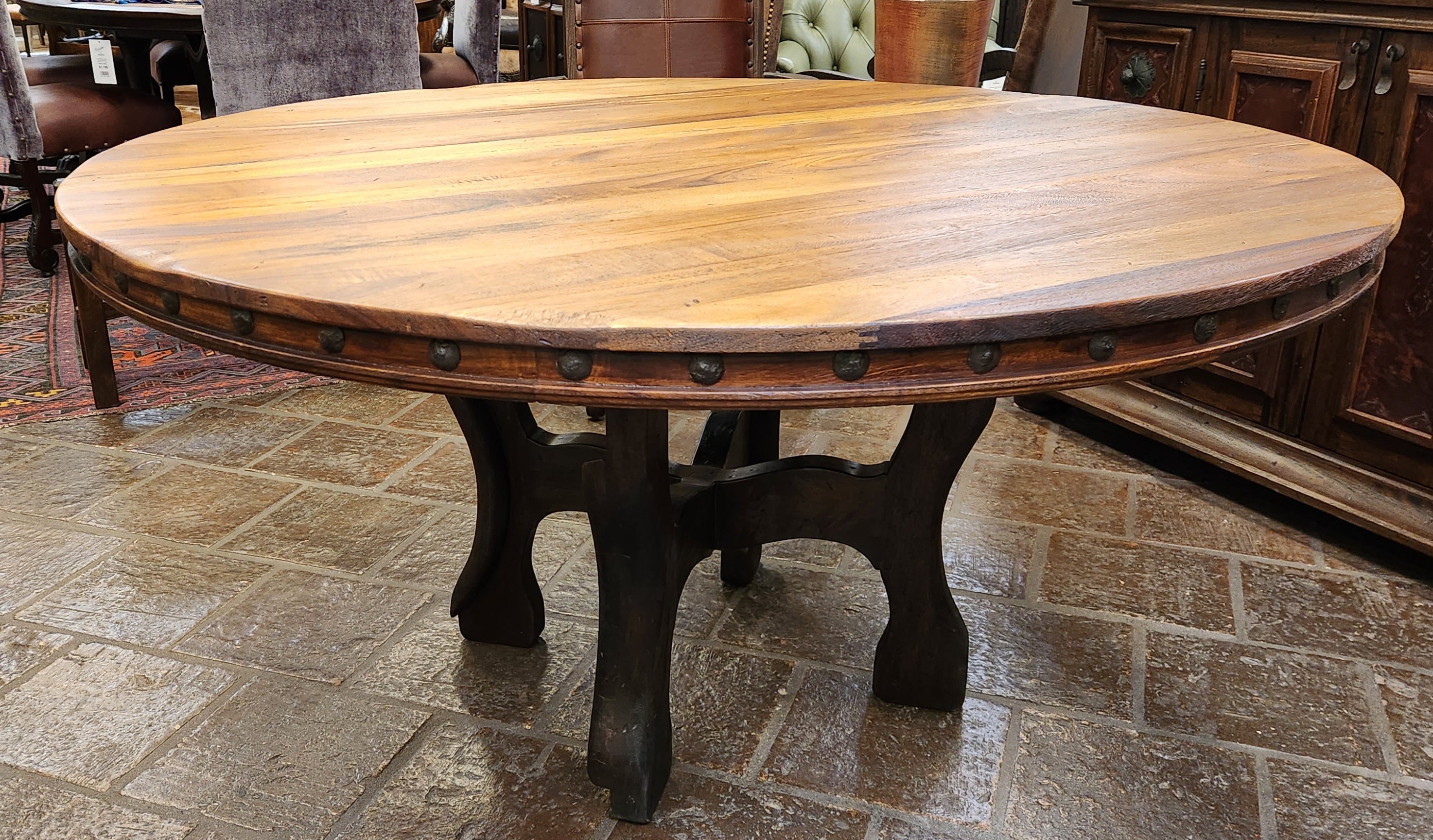 Dining Table Solid wood top/no plank Taurino 60 Dia DD/Nails