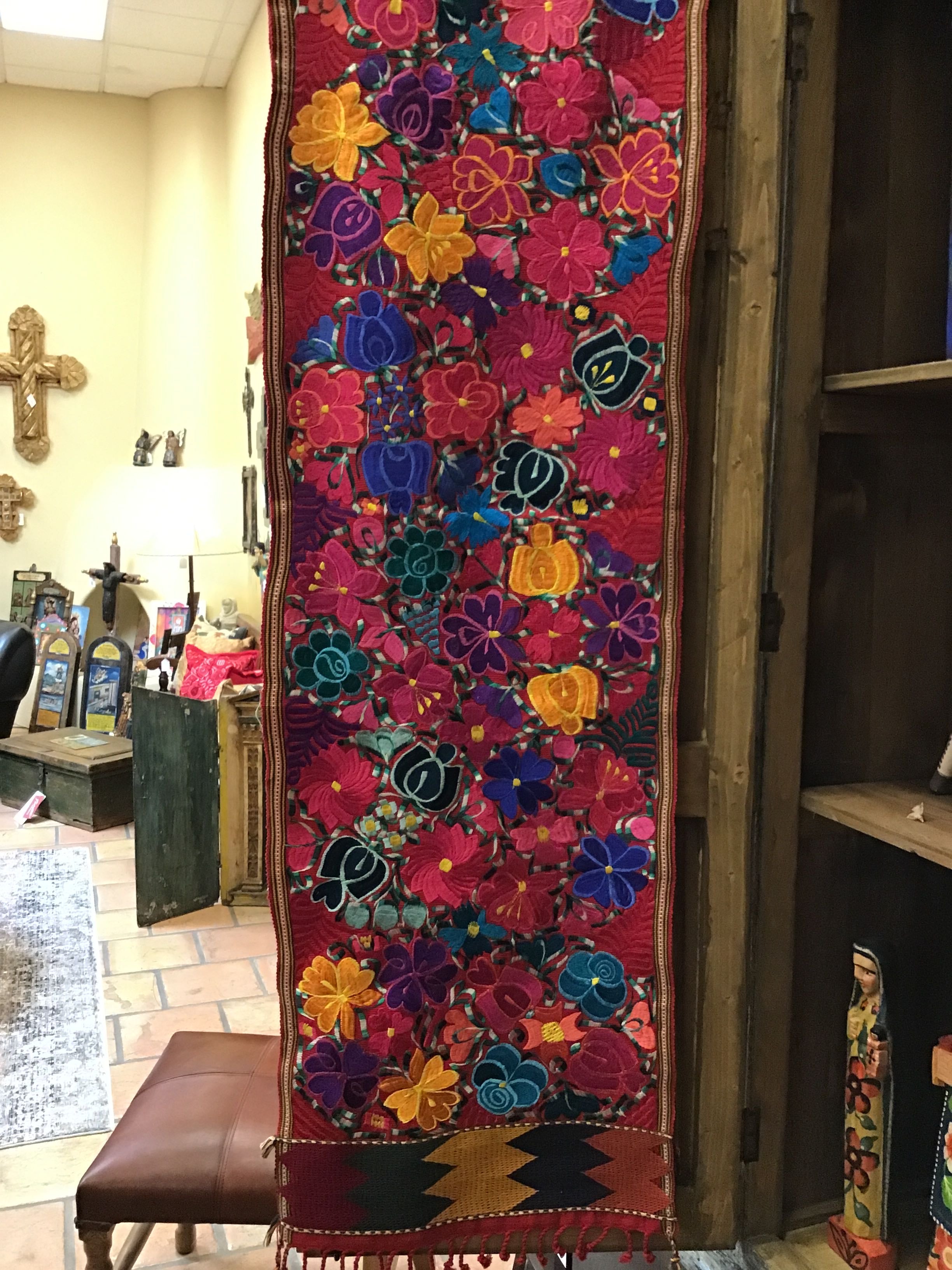 Runner Bordado" El Arbol Magico Rugs"