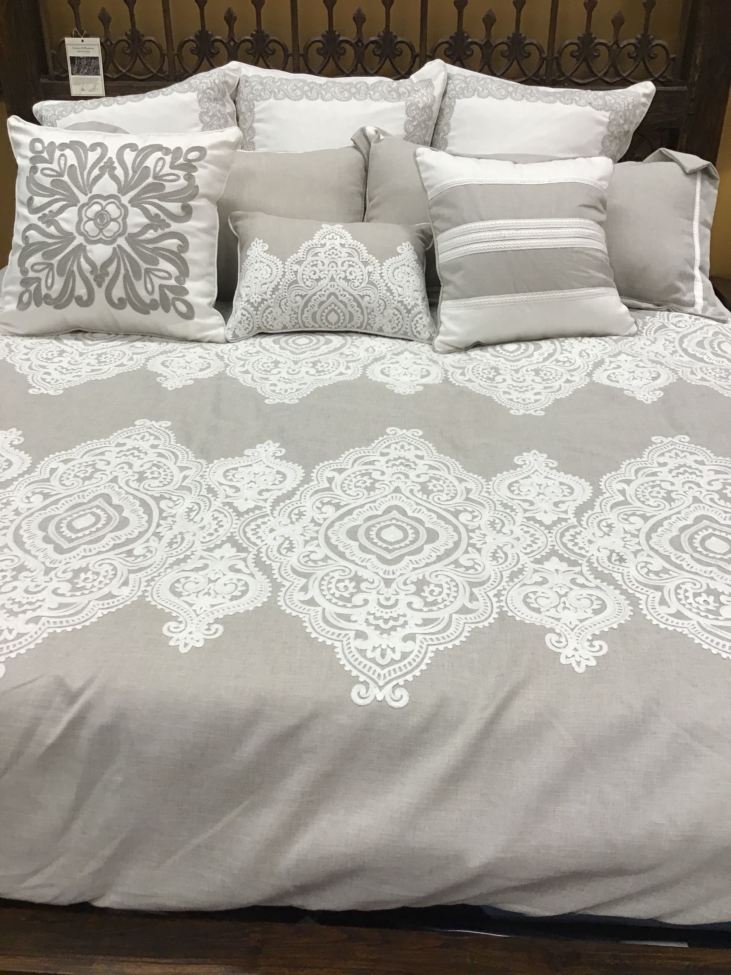 Madison Park Signature Comforter Set Barely There King 11 Pcs. Natural