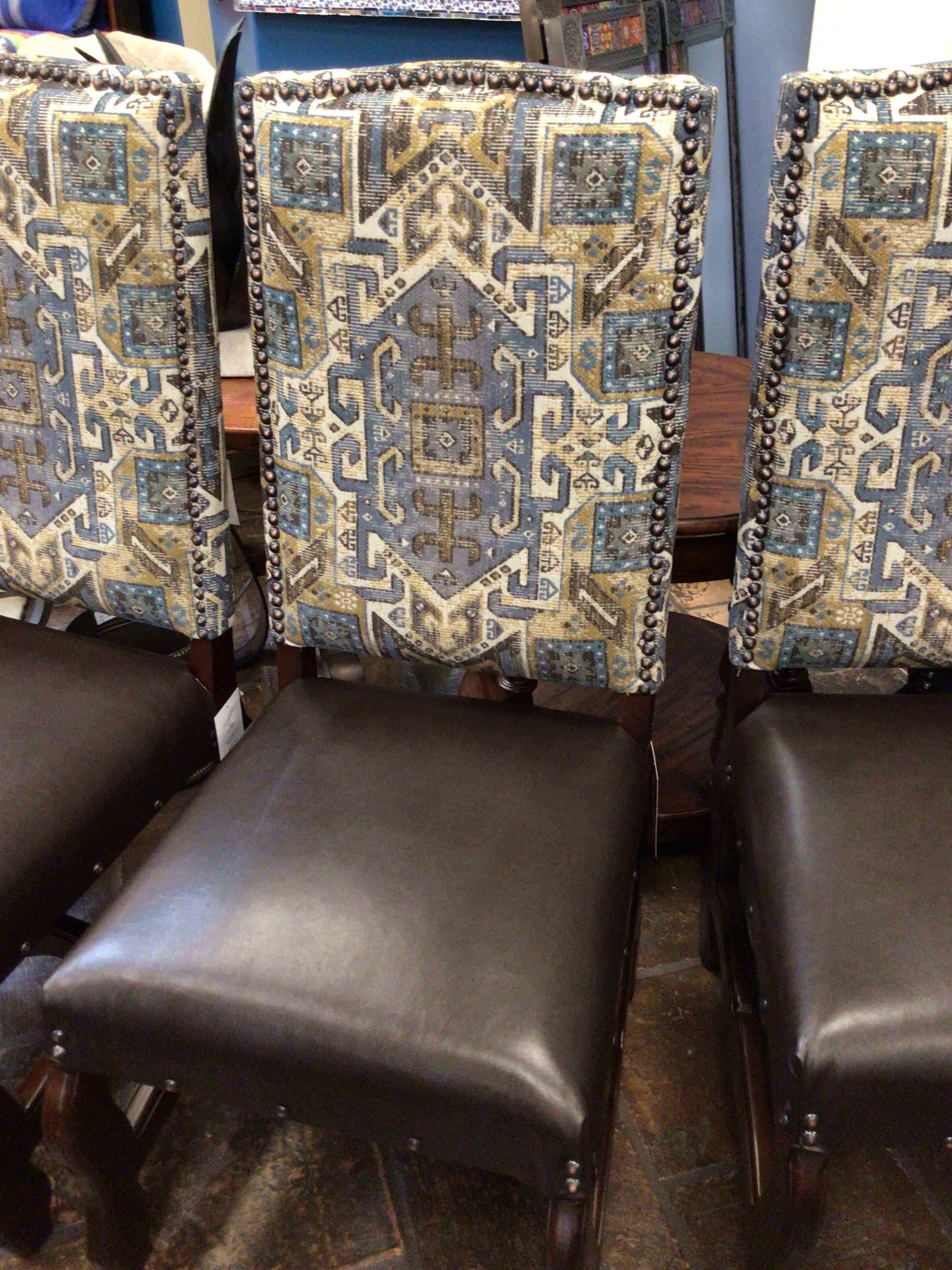 Side Chair Mustang Side Chair