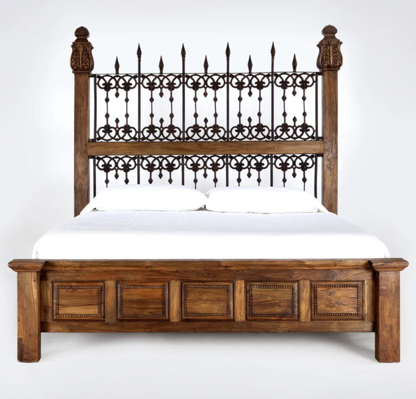 Iron Castle Eastern King Bed