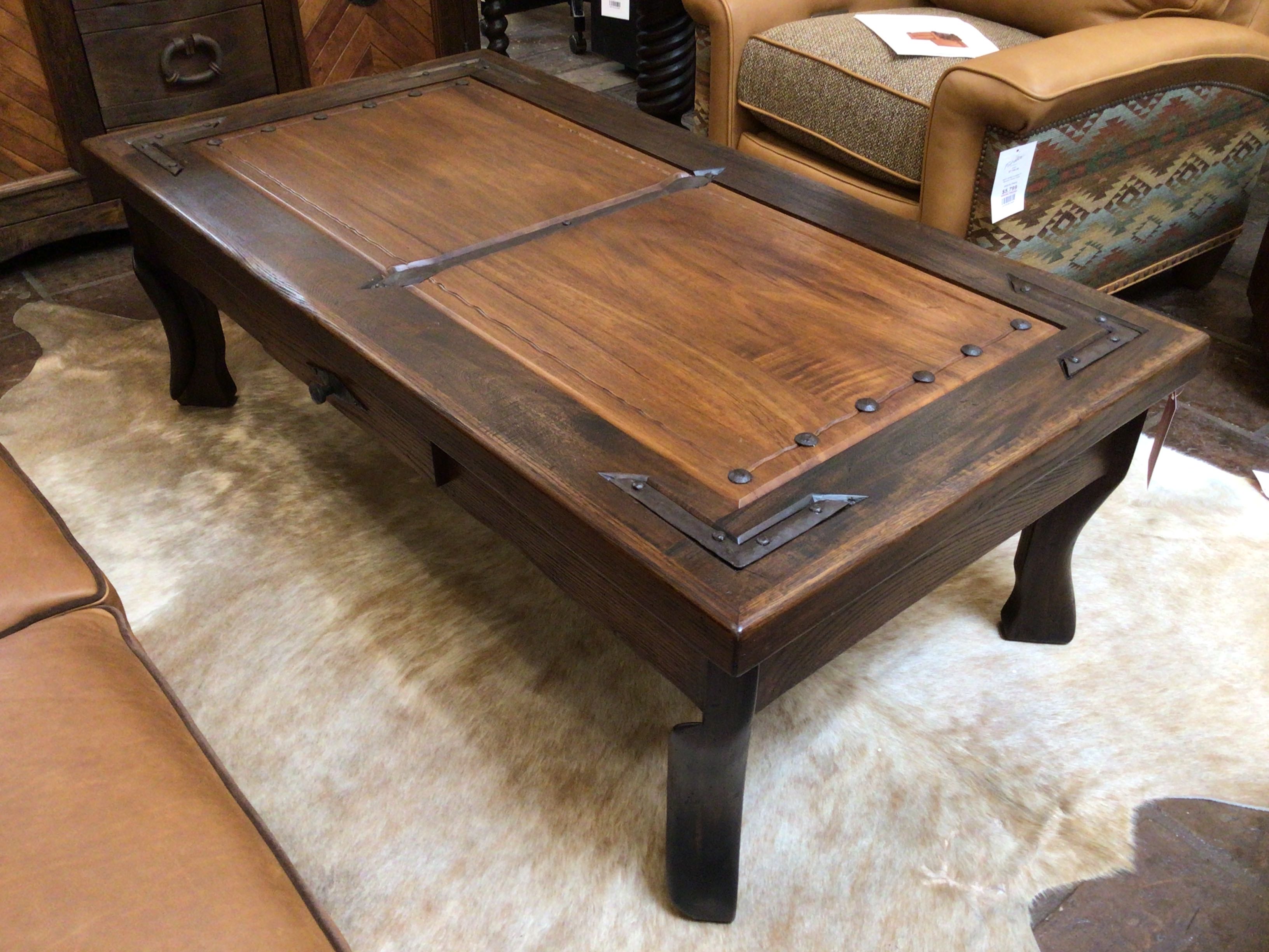 Nevada Cocktail Table Nevada 61X32X20 Dark Distressed