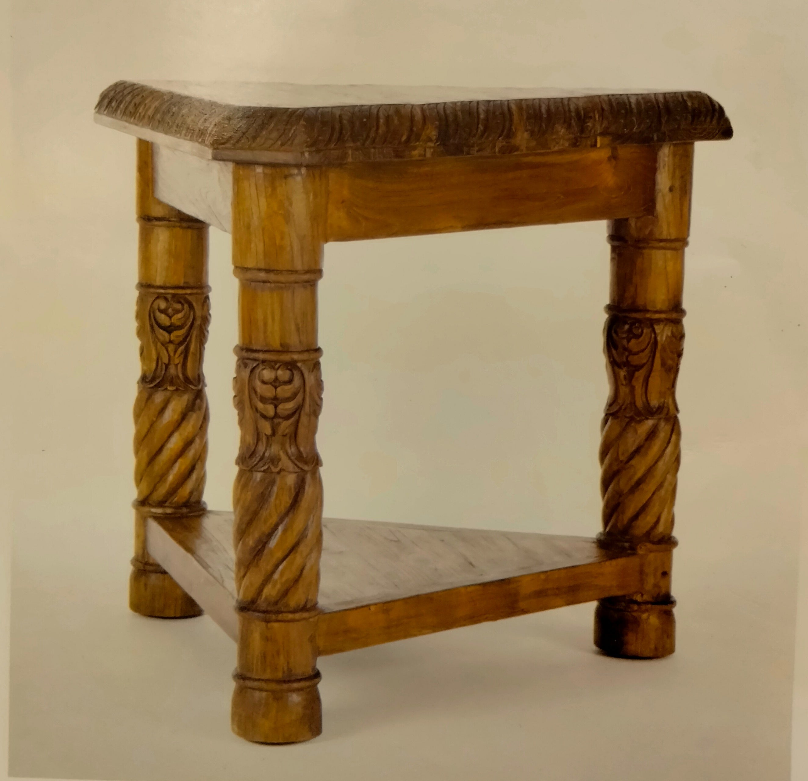 Triangular Chair Side Table 21"
