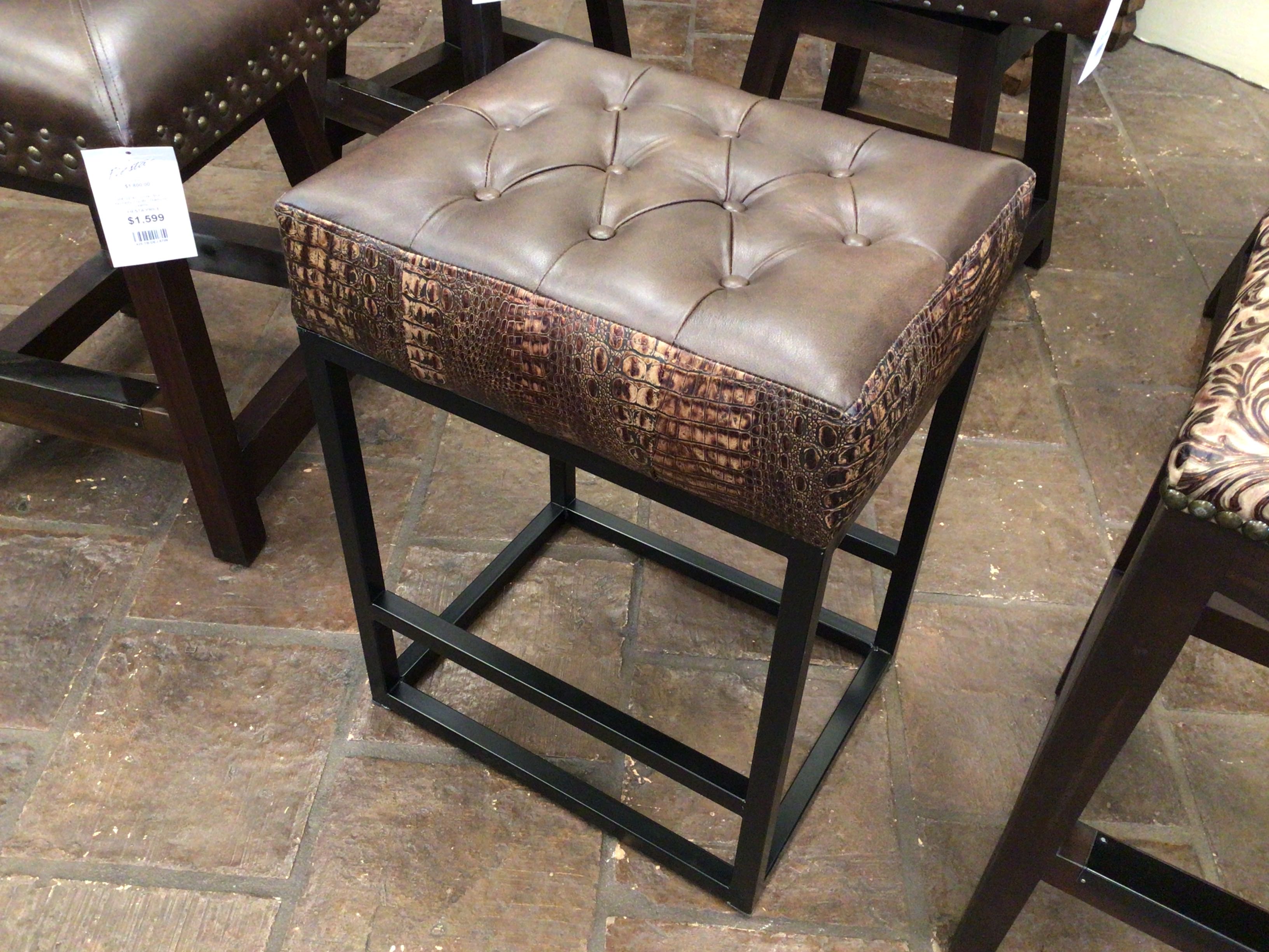 Stool Smith Leather Dark/White Croc 26"