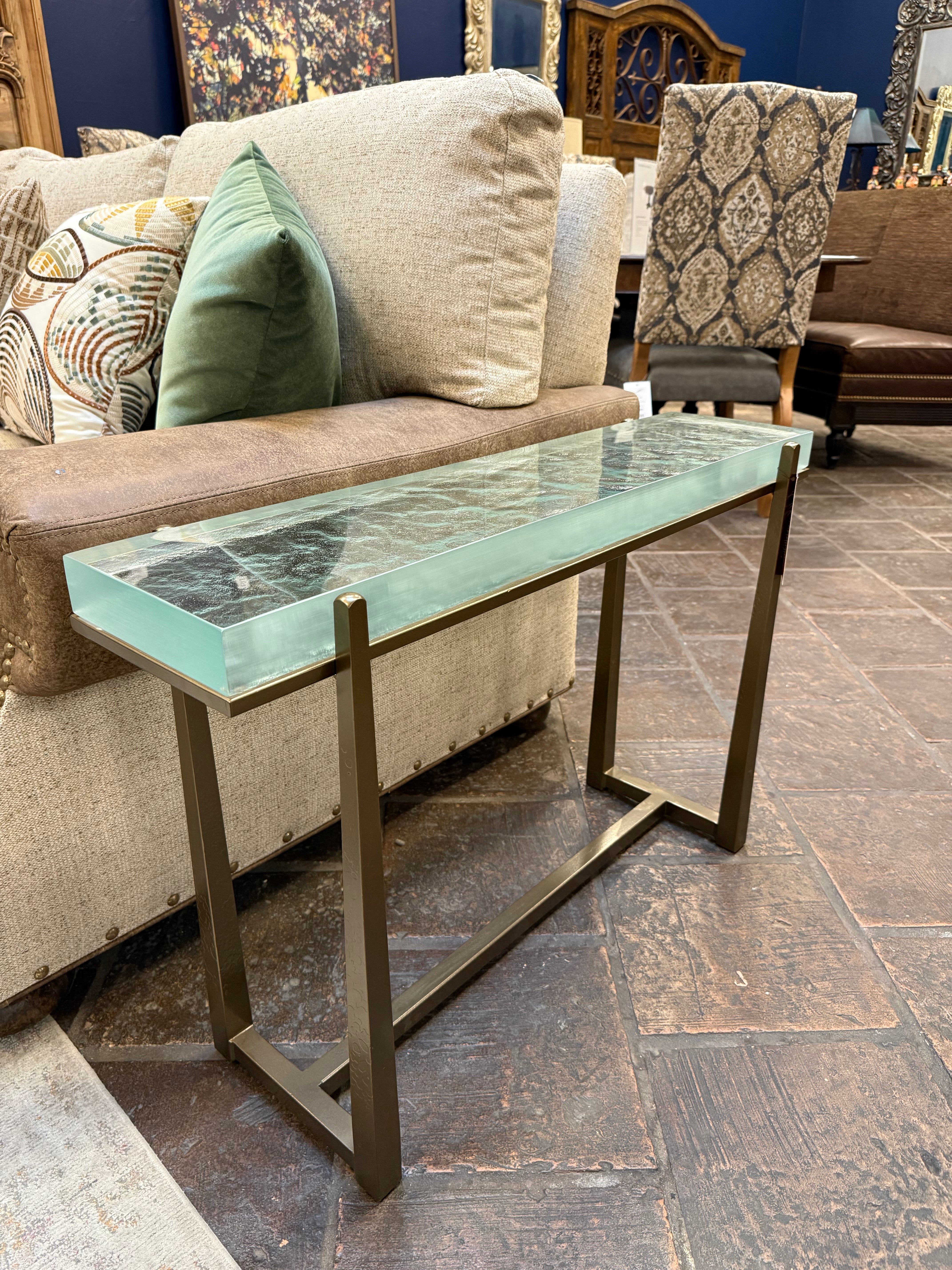 Console Cooper 34" Chairside