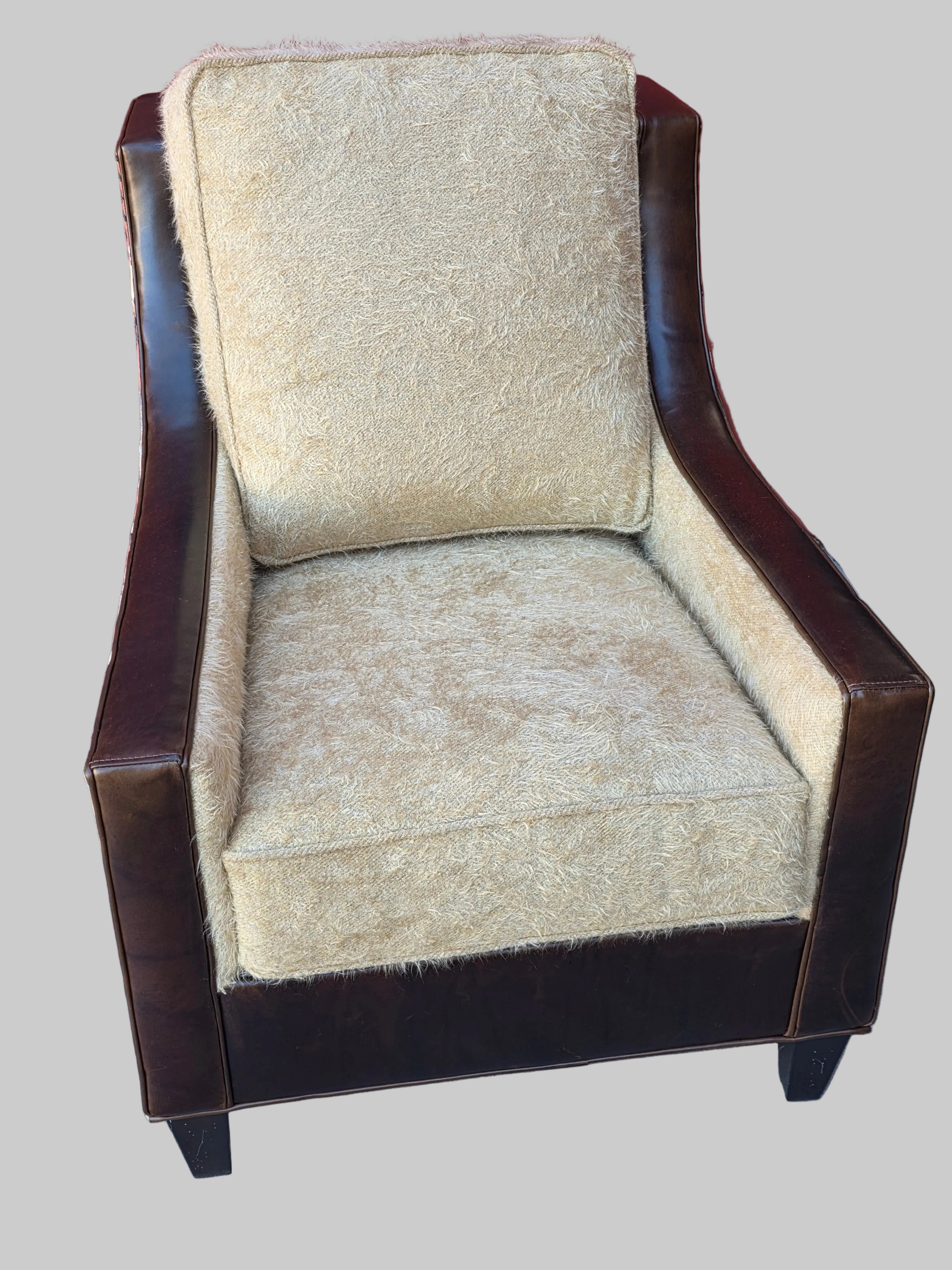 Chair Leigh
