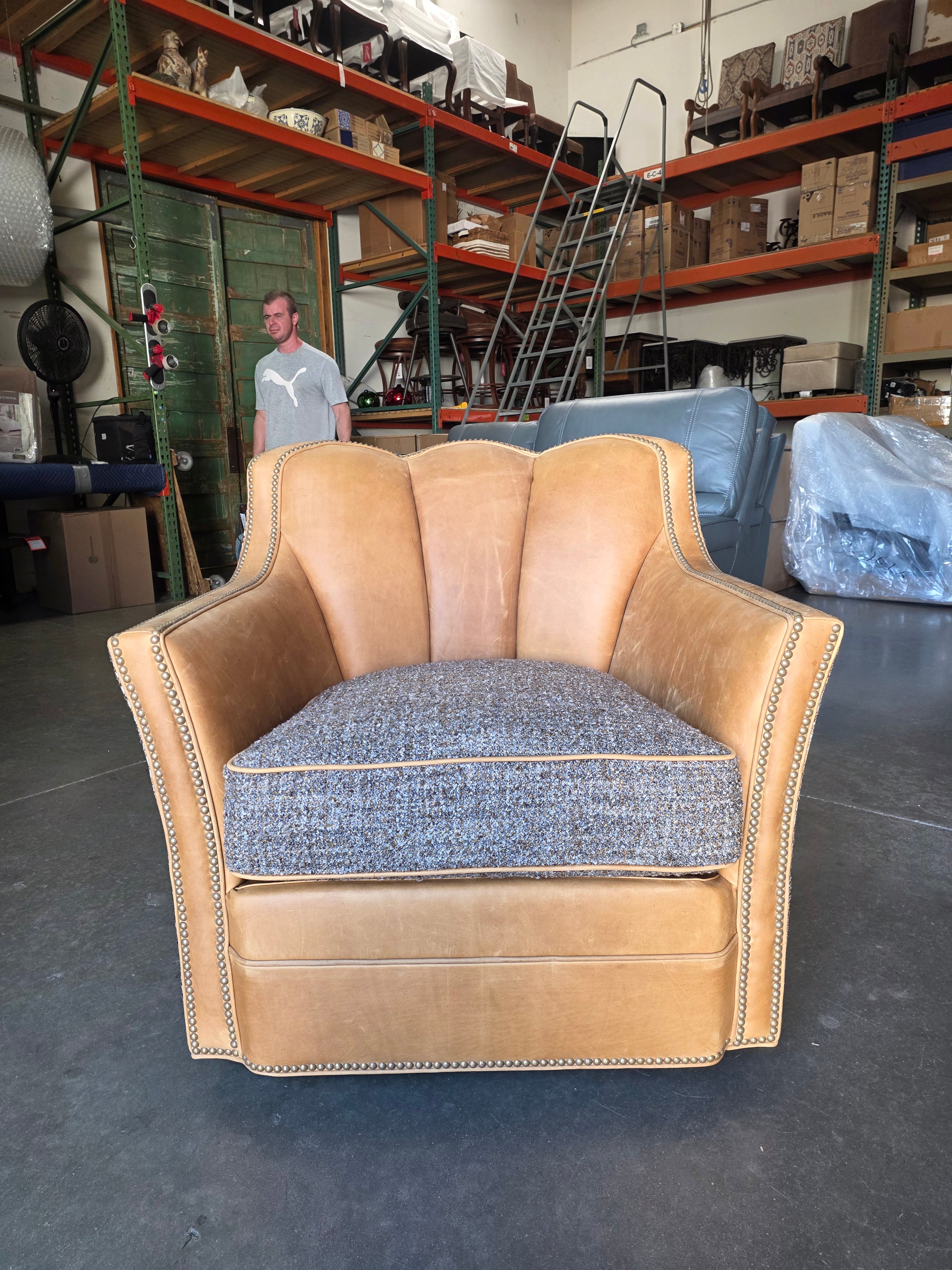 Swivel Glider Chair Flint